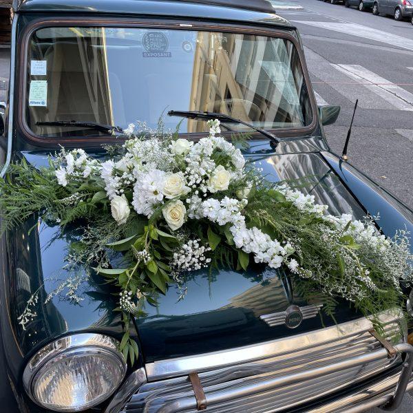 Décoration de véhicule pour les mariages